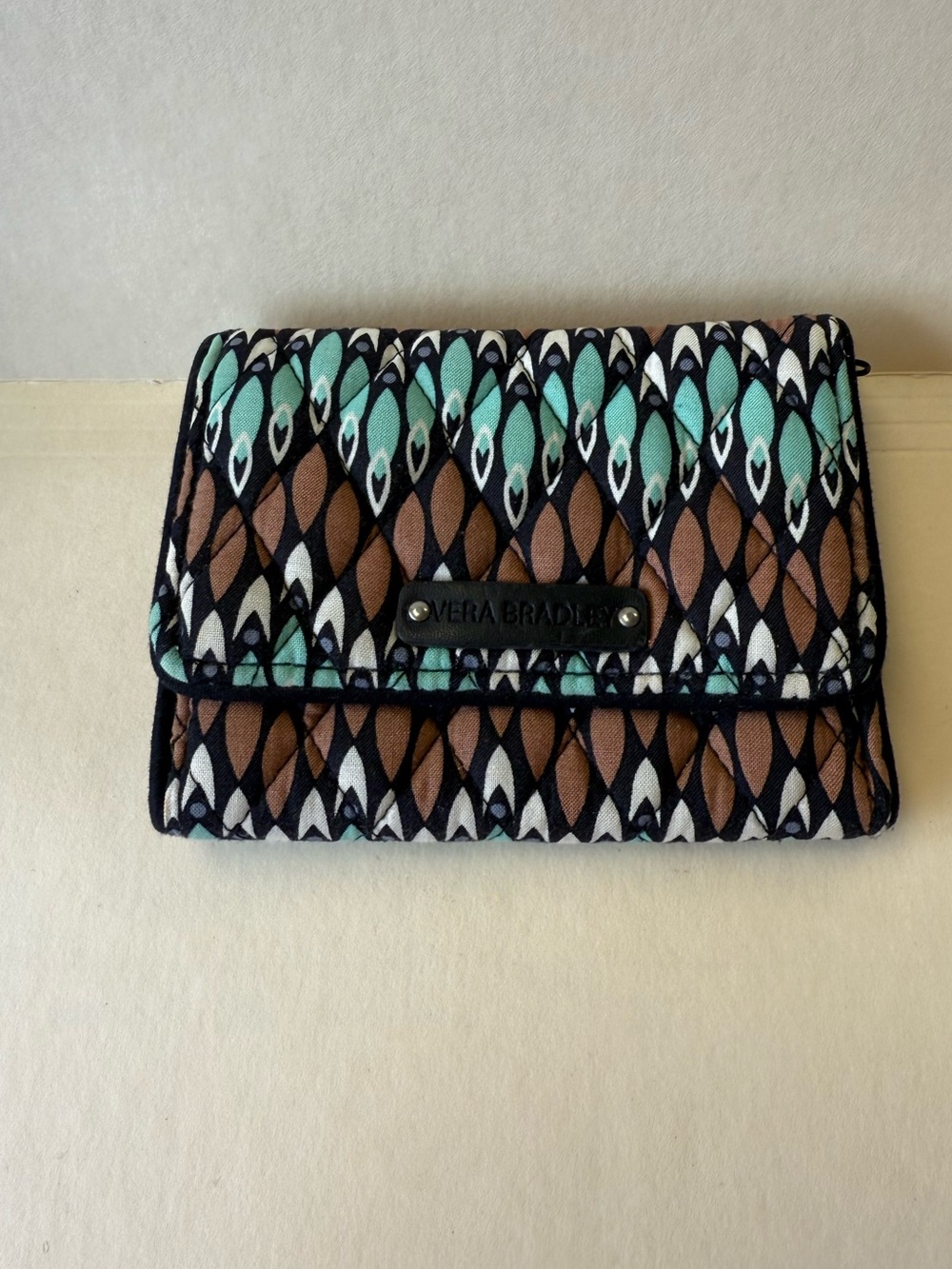 Vera Bradley Quilted Trifold Sierra Stream Wallet With Snap Closure .